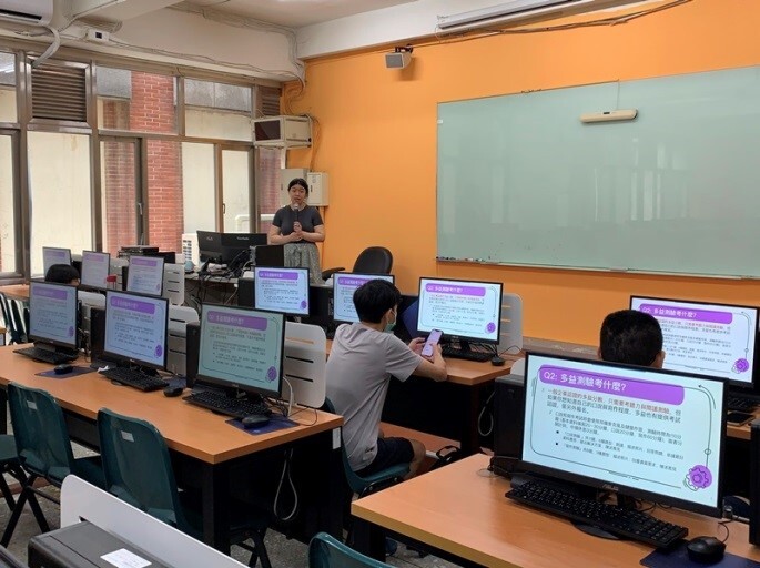 【外語教育中心】113-1學期  TOEIC多益英語測驗題型解析班圖片