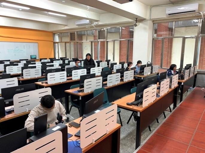 【外語教育中心】113-1學期  TOEIC多益英語測驗題型解析班圖片