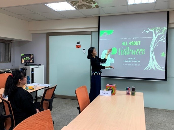 【外語教育中心】113.11.07 【英語主題學習班】英語大聲說: 萬聖節全揭秘圖片