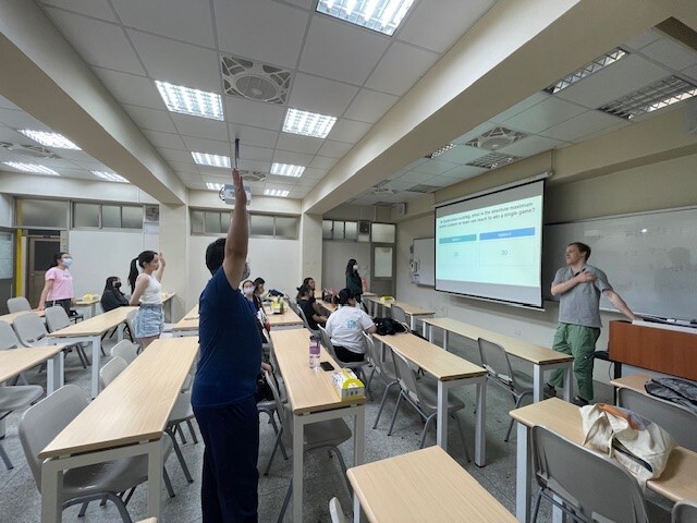 以英語解說羽球動作及專有名詞圖片